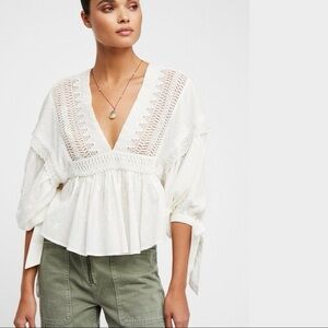 Free People White Blouse sz S